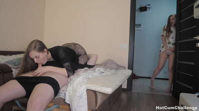 Tabu! Atamın anamı sikməsinə baxanda gəlirəm!